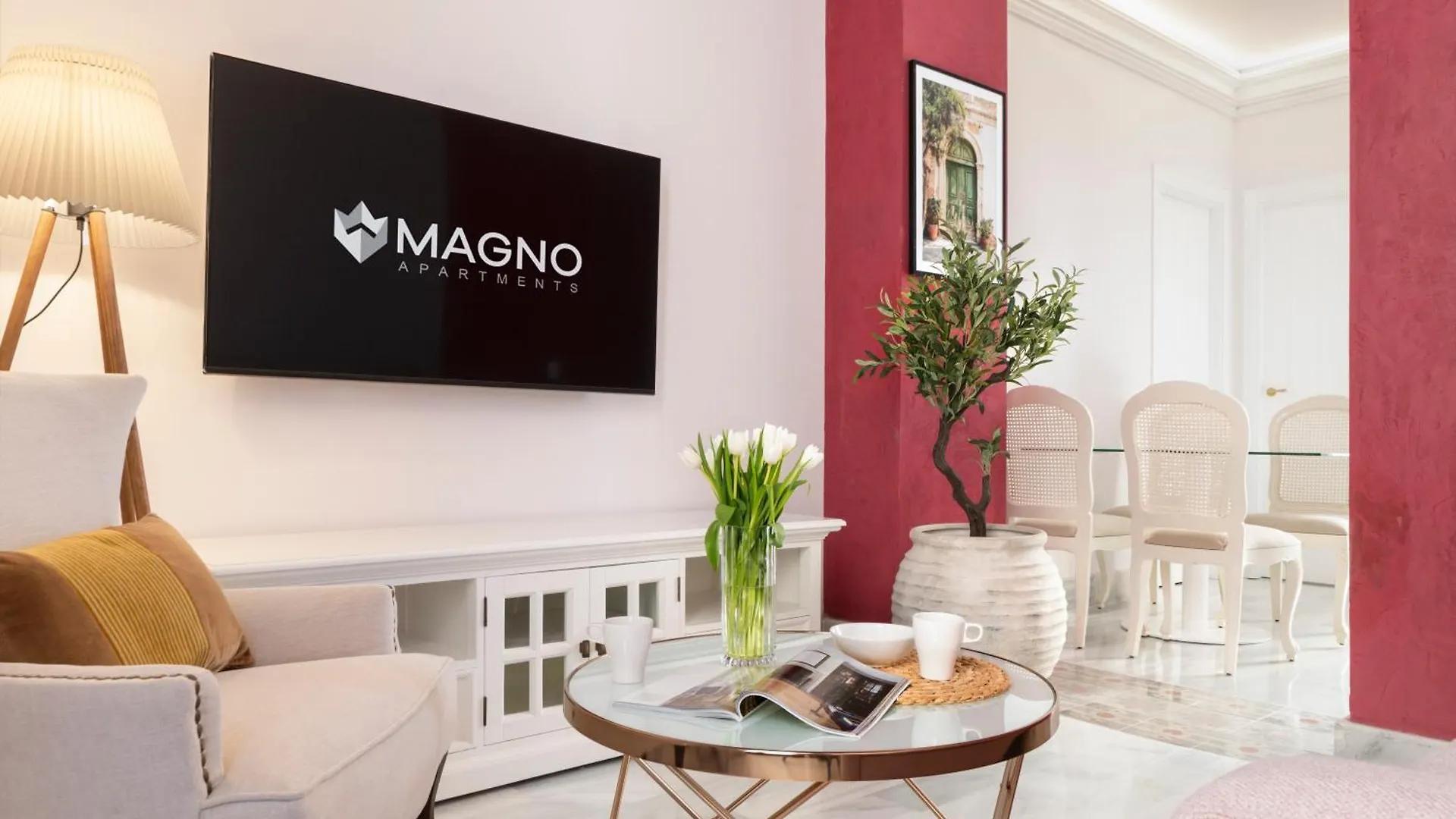 Magno Apartments Casa Palacio Moratin إشبيلية